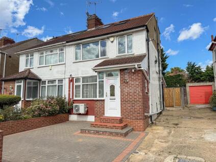 Extended Family Home with Loft Conversion