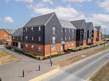 Teasel Street, Broughton, HP22