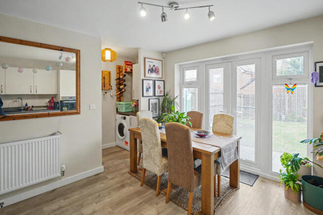 Richardson Close, Northampton, NN2 8GN photo 4