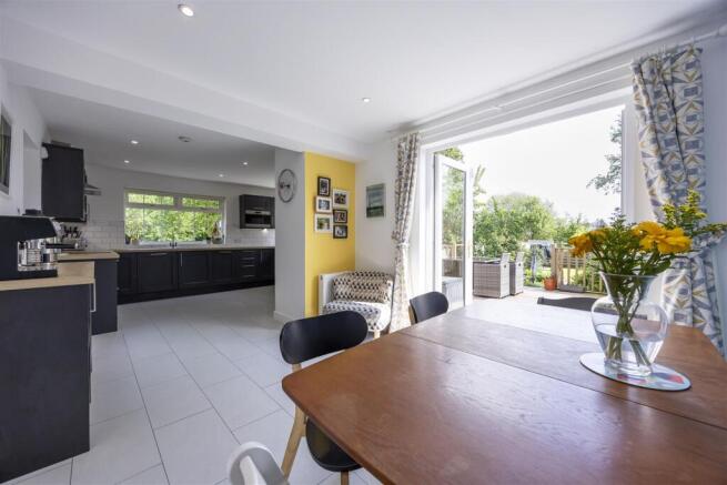 15_CRAWFORD_AVE_LENZIE_021.JPG