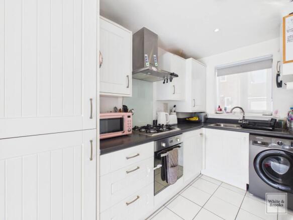 Meaden Way, Felpham, PO22 photo 3