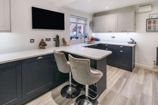 Kitchen/Breakfast Room