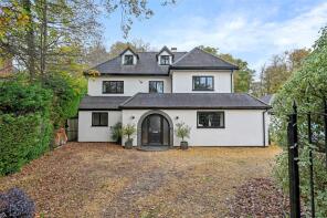 23 Lincoln Lodge, Chalfont Lane, Rickmansworth WD3 5PR