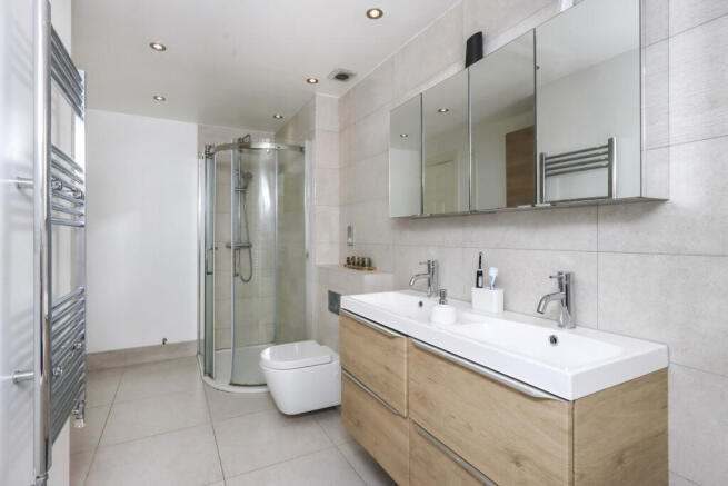 3 bed Mews for sale Image 11
