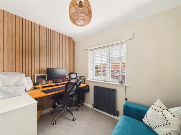 3 bed Semi-Detached for sale Image 11