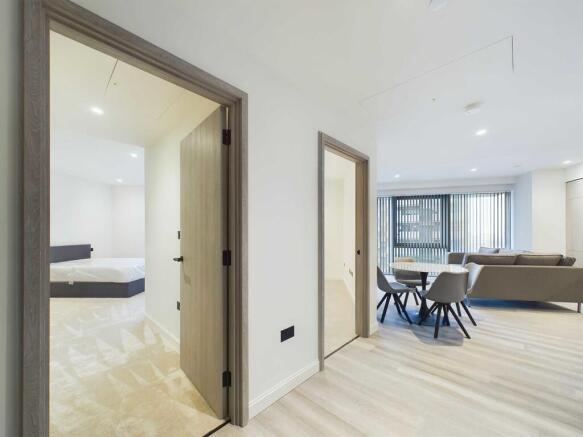 CAM03741G0-PR0061...