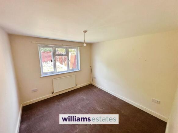 Melyd Avenue, Prestatyn, LL19 photo 4