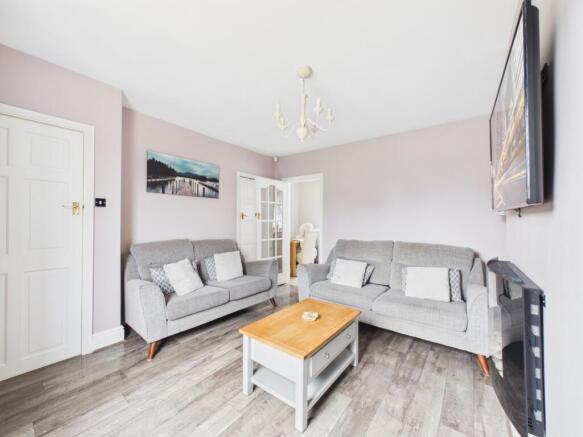 2 bed Semi-Detached for sale Image 7