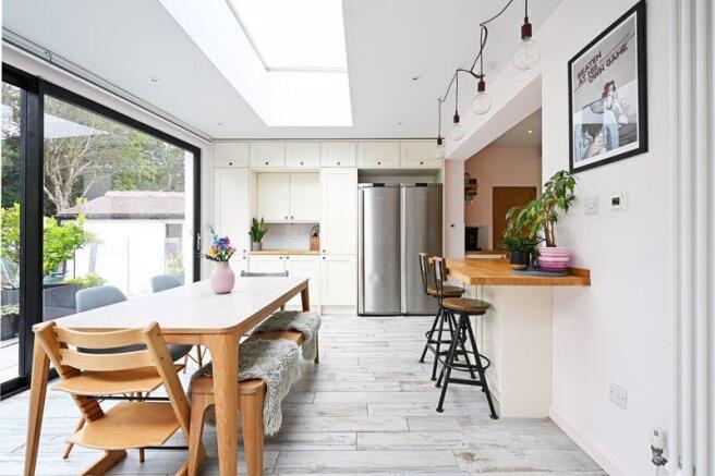 Dining Kitchen 