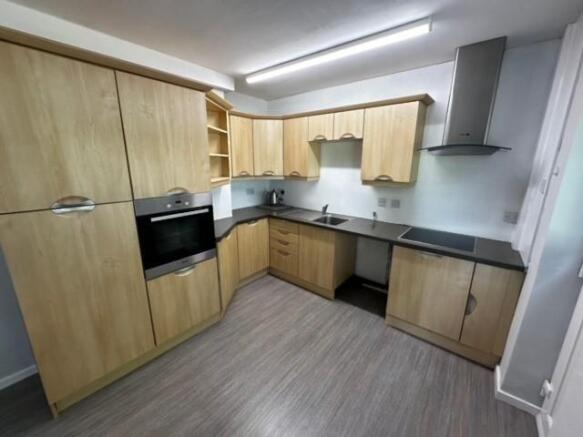 kitchen2.jpg