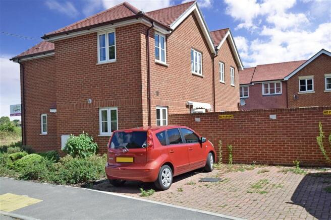 Driveway/Parking