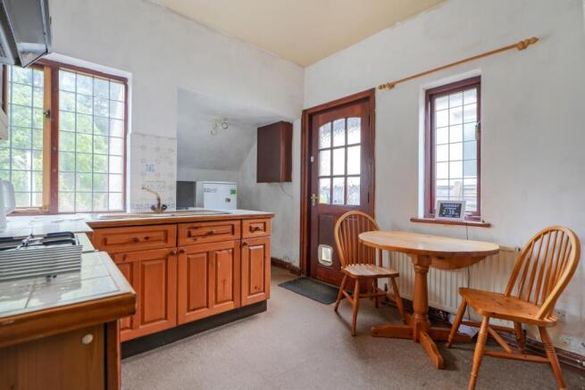 2 bed Detached Bungalow for sale Image 5