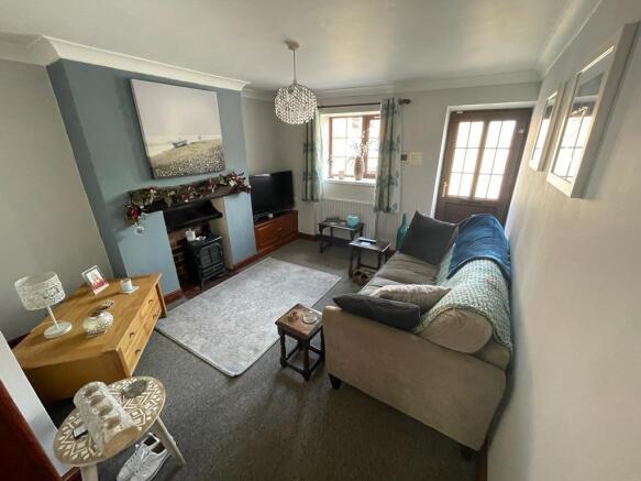 IMG-20220527-WA00...