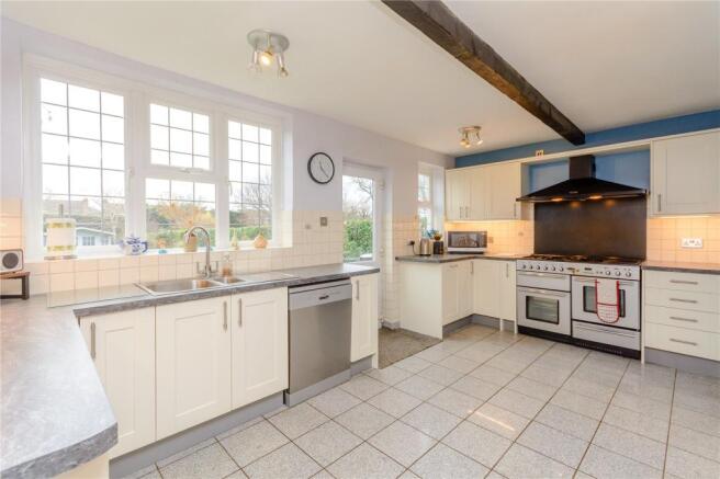 Kitchen/Breakfast