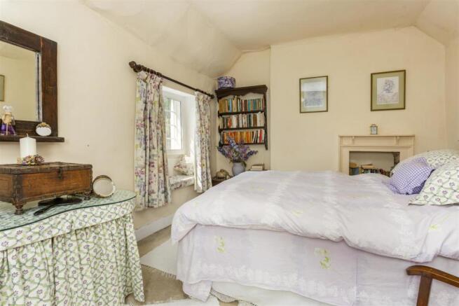 Toad Cottage fpz256495 (8).jpg