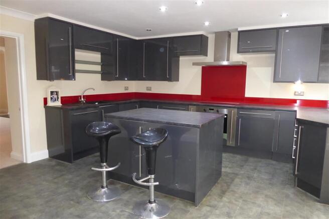 Kitchen/Dining Room