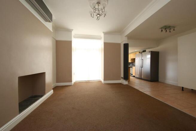 42 Caerphilly Rd 427
