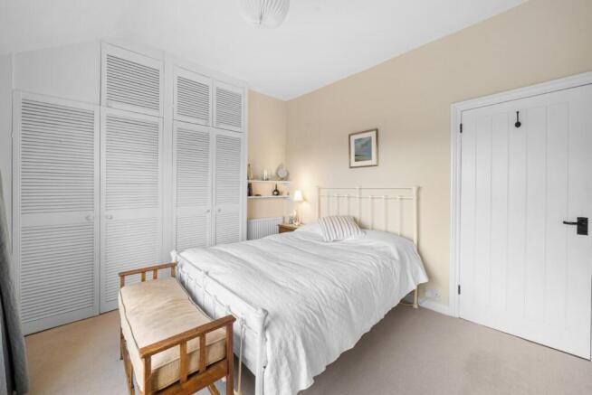 2 bed Terraced for sale Image 6