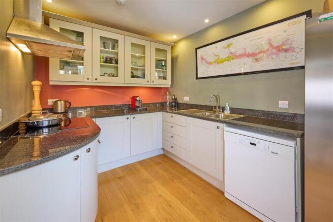 Annexe Kitchen .jpg