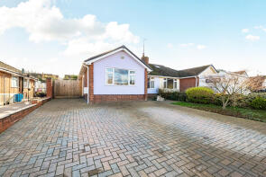 58, Maunsell Way, Wroughton, Swindon SN4 9JE
