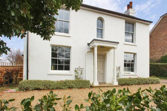 Front Elevation Cameo.jpg
