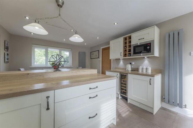 51 Delamere Park Way-009.JPG