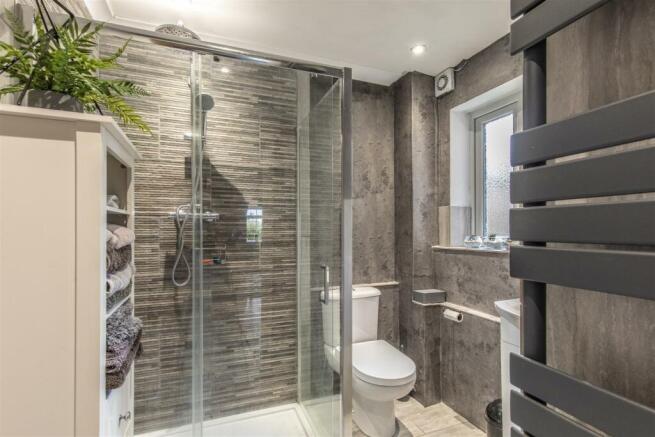 12 Birch Close-35.jpg