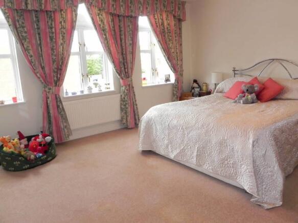 Photo 9