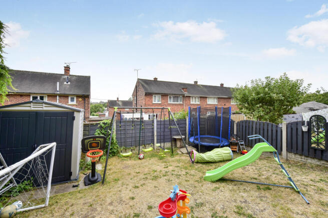 2 bed Semi-Detached for sale Image 10