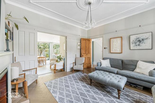 19 Whitehall Road-4.jpg