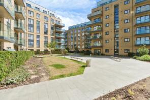 2b, Mill Pond Road, Dartford DA1 5WH