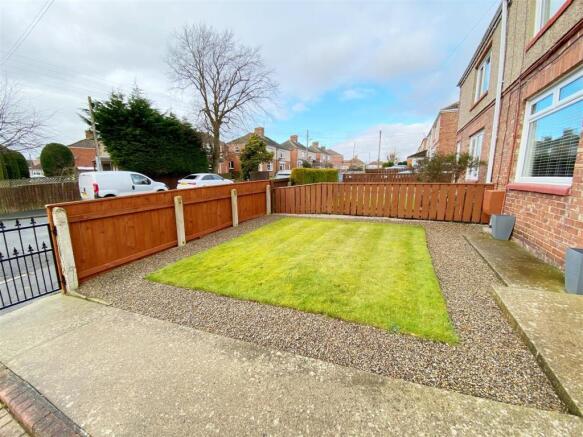 Front Garden.jpg