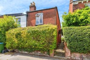 7, Spear Road, Southampton SO14 6UG