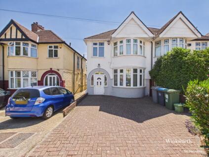 Deanscroft Avenue, Kingsbury, London, NW9