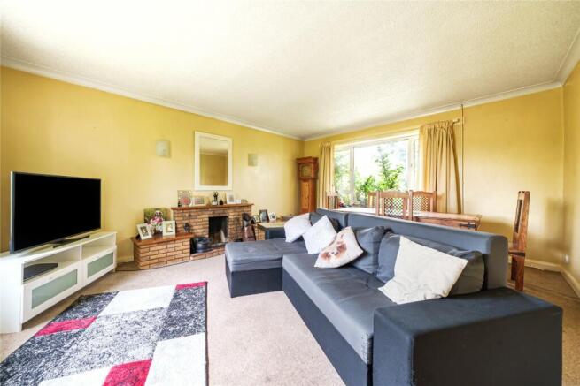 Sitting/Dining Room