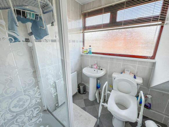 ff shower