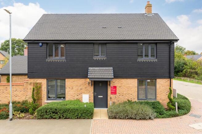 Visit our Trusdale show home at Oakapple Place