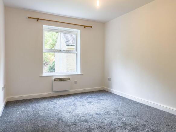 2 bed Apartment for sale Image 9