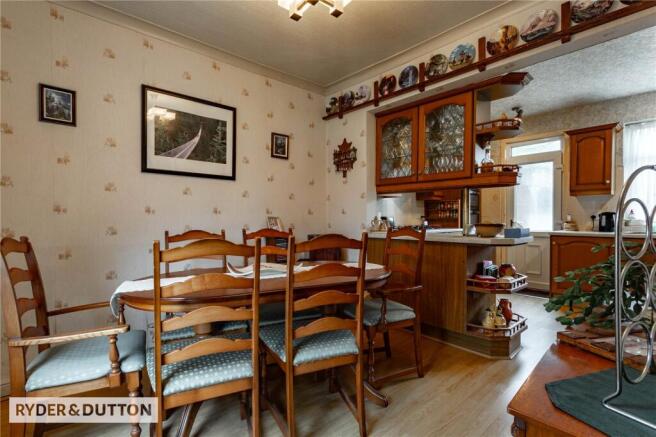 3 bed Semi-Detached for sale Image 9