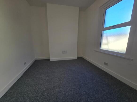 bedroom 3 (1)