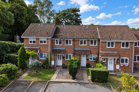 Laird Court, Bagshot