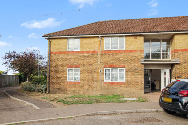 17 Cromwell Close, Boreham, Chelmsford, Essex, CM3 3JU