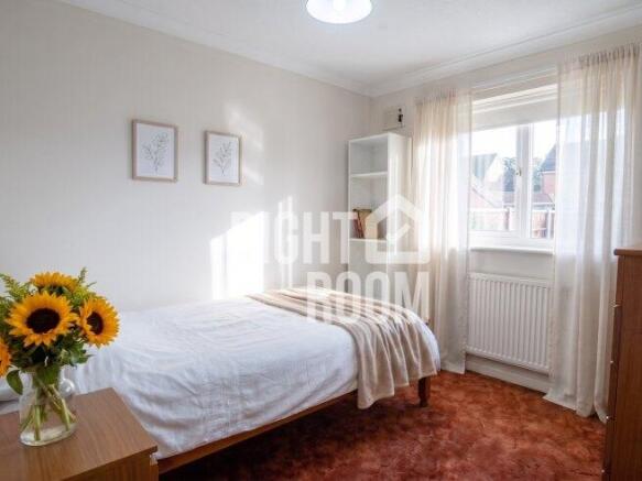 petworth-gardens-so16-8ef-1064904