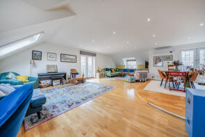 5, Old Canal Mews, Nile Terrace, London SE15 6NX