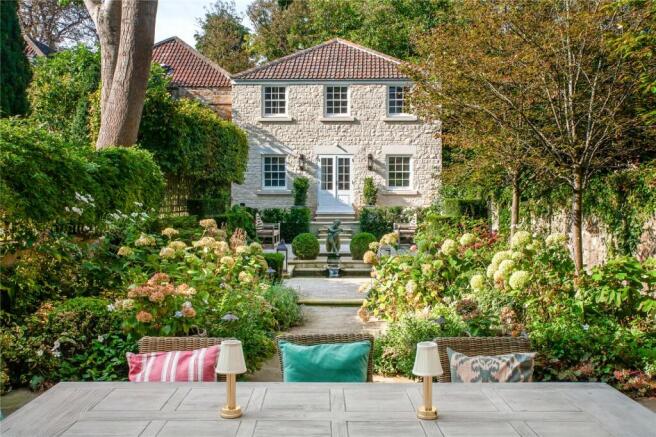 The Mews House