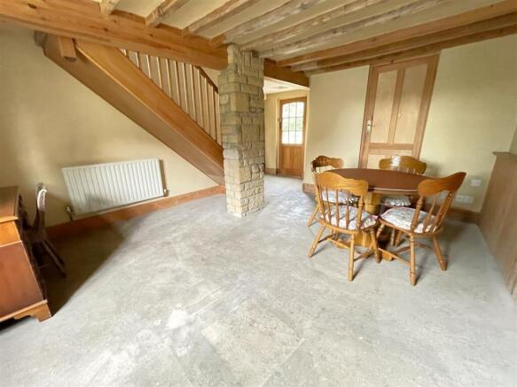 DINING ROOM/SNUG