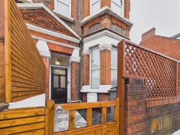 94b, Craven Park, London NW10 8QE