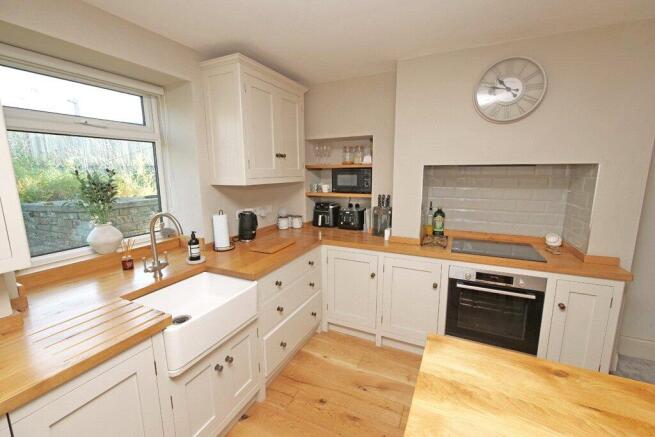 2 bed Terraced for sale Image 4