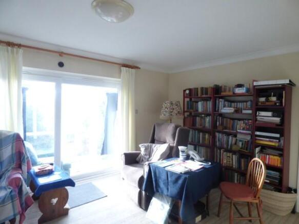 Photo 3