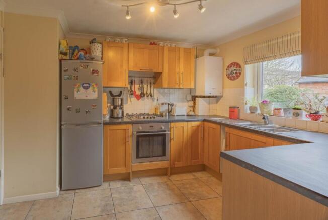 Ewemove Taunton - Castlemans Road (6) - Copy